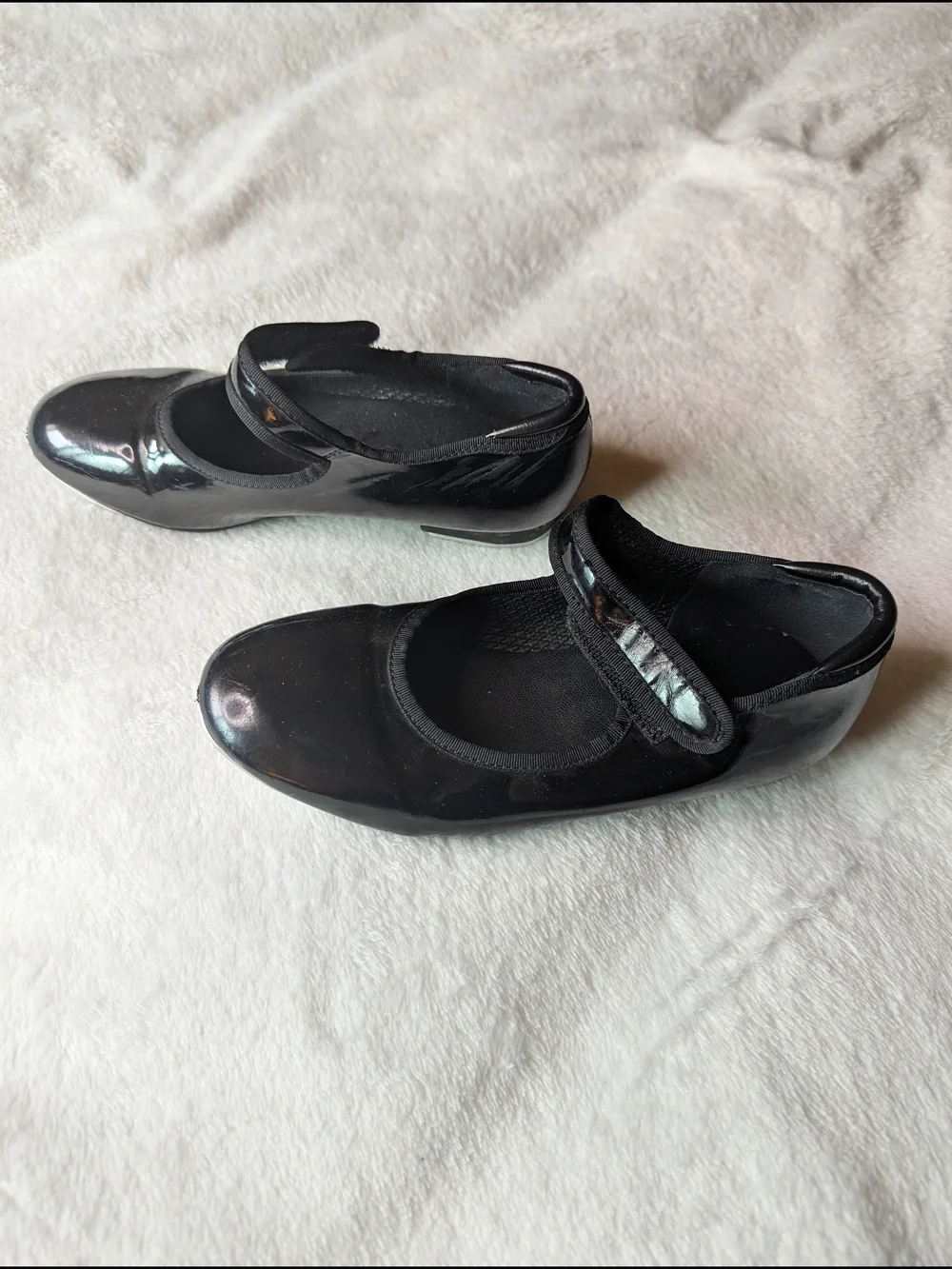 Girls' Black Tap Shoes with Hook-and-Loop Strap - Picture 2 of 4